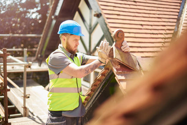 Best Tile Roofing Contractor  in Fountainebleau, FL